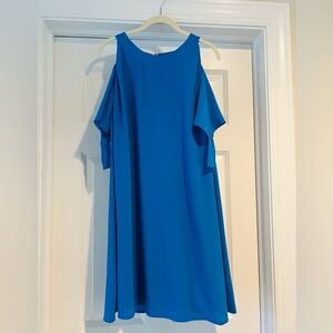 Beautiful blue Chico's dress with ties around arms size 1